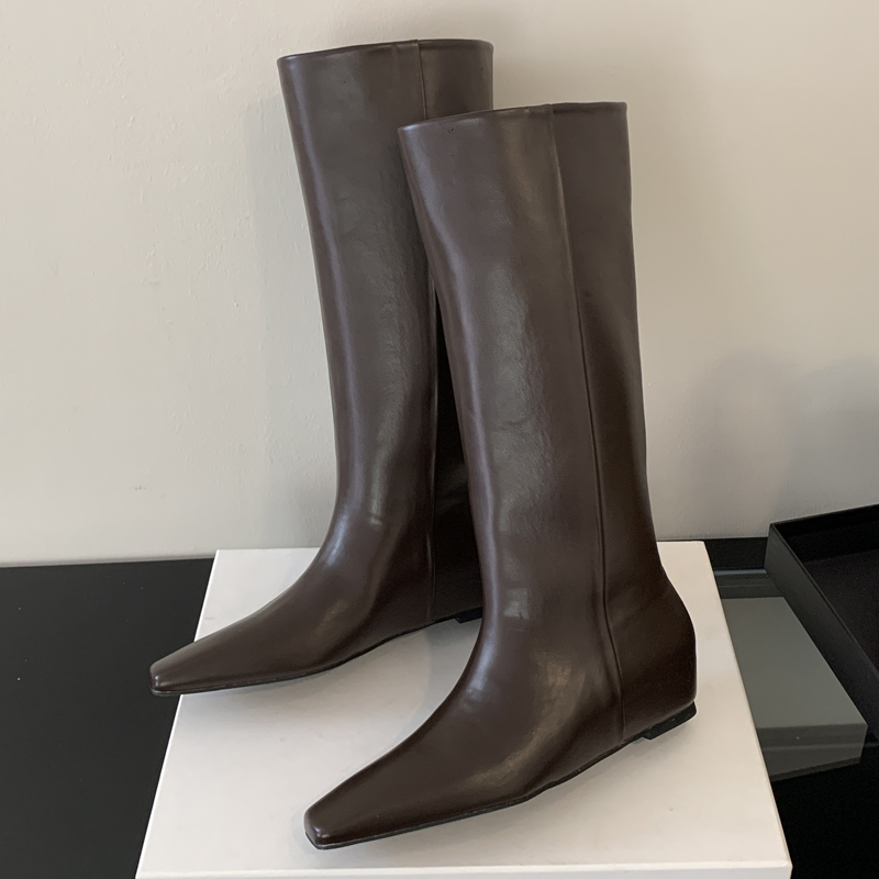Eilyken Yumuşak Deri Sivri Bur - Women'S Fashion Knee High Boots incelemesi ve fiyatı
